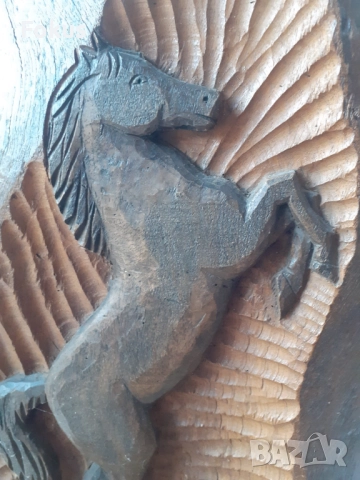 Уникална стара авторска дърворезба за стена - кон -подписана, снимка 3 - Антикварни и старинни предмети - 52617239