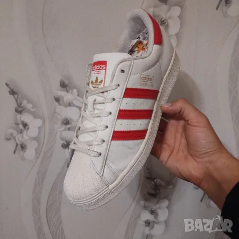 adidas Superstar 'White Scarlet номер 44 2/3  оригинални маратонки / кецове , снимка 2 - Маратонки - 47753508