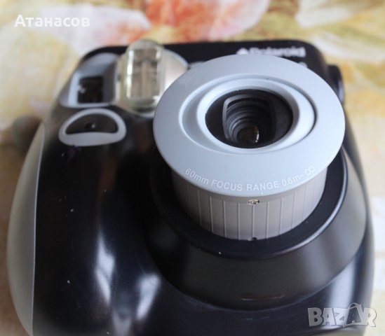 Polaroid 300 Instant Film Camera, снимка 2 - Фотоапарати - 39801110
