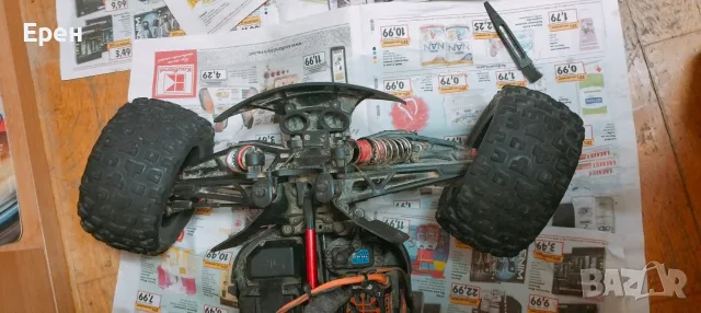 Продавам Arrma Kraton 6S V5 (Хибрид с EXB V6) – Пълен RTR комплект + Gens Ace батерии и много тунинг, снимка 7 - Коли, камиони, мотори, писти - 55823193