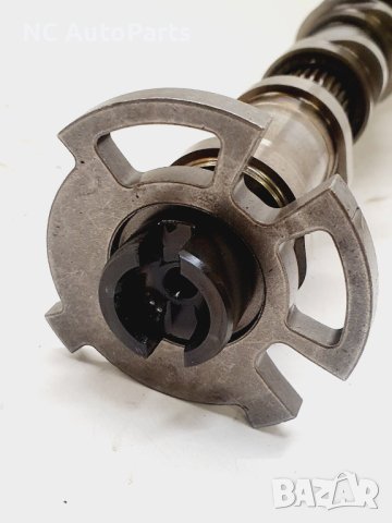 Разпределителен вал за Mercedes Мерцедес А B клас W177 W247 1.3 бензин M282.914 A2820502700 2020, снимка 4 - Части - 42654686