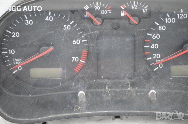 Табло Километраж за Volkswagen, VW Golf IV, 4, 1997 - 2005, 1.8i 125 к.с., 1J0919 880 B, 1J0919880B, снимка 3 - Части - 40272813