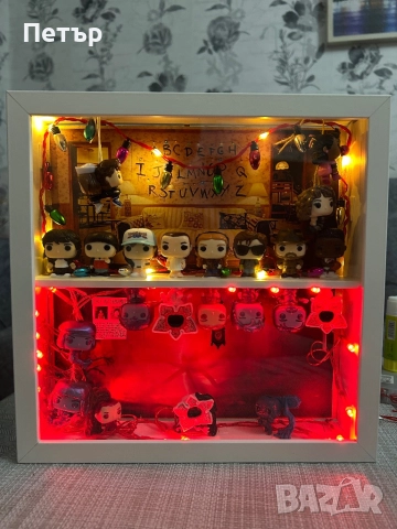 Stranger things kinder joy рамка