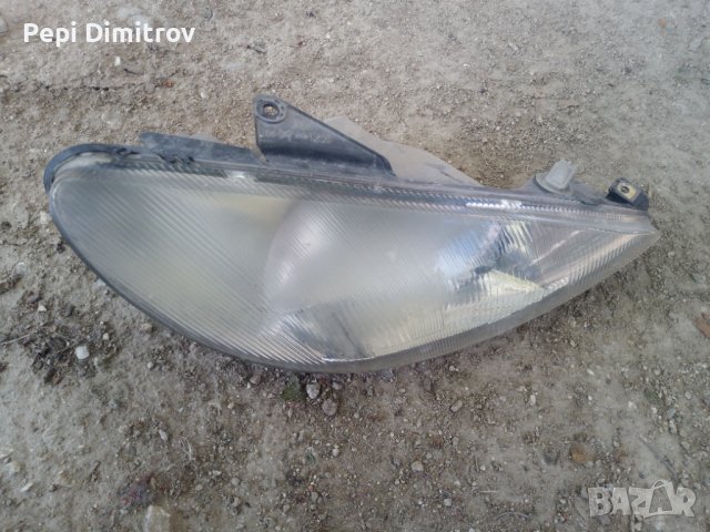 Десен фар Peugeot 206 Hatchback (08.1998 - 12.2012), хечбек, снимка 4 - Части - 40624656