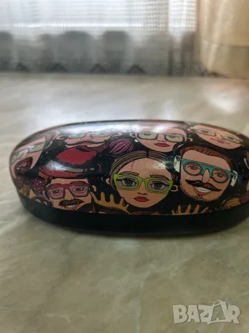 Голям твърд калъф за слънчеви очила, снимка 6 - Други - 48070640