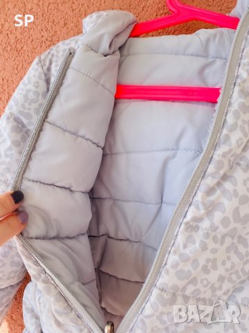 Зимно пухено яке Mayoral с 2 лица, за 5 год., снимка 3 - Детски якета и елеци - 35608953
