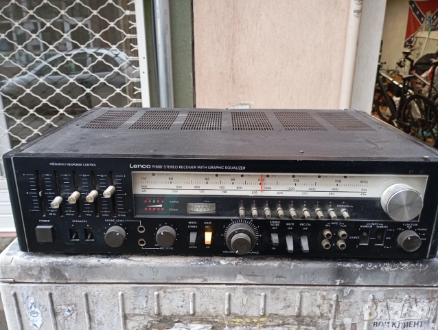 Усилвател Lenco