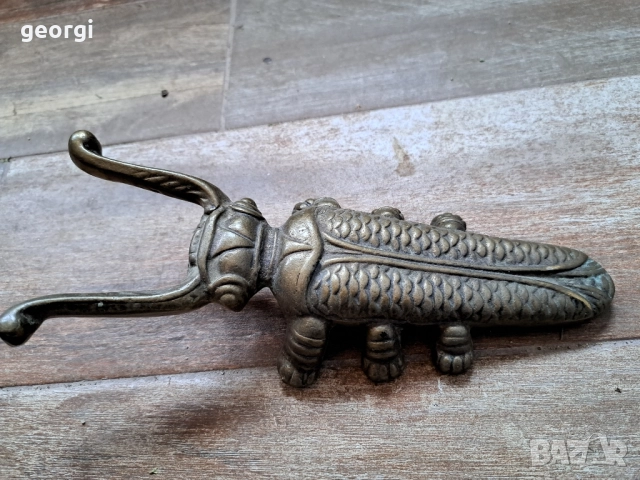бронзова фигура бръмбар събувалка за обувки 24/6