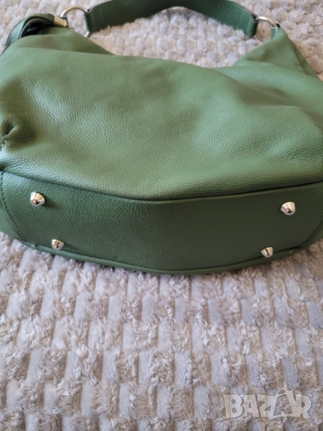 Дамска чанта от естествена кожа , снимка 2 - Чанти - 54143893