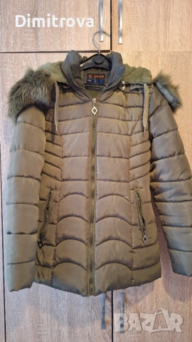 Продавам зимно зелено яке
