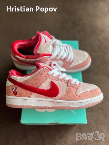 NIKE SB X STRANGELOVE DUNK LOW, снимка 2 - Маратонки - 44145835