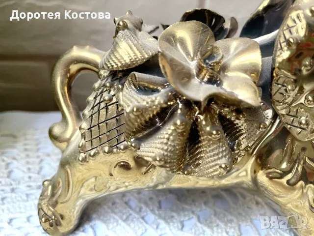 Красив позлатен порцеланов слон от Англия , снимка 2 - Антикварни и старинни предмети - 49742941