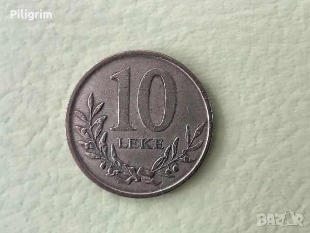 Албания 10 леке 2013 г., снимка 2 - Нумизматика и бонистика - 55881573