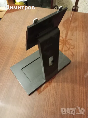 Стойка за монитор Dell, снимка 2 - Стойки, 3D очила, аксесоари - 56060637