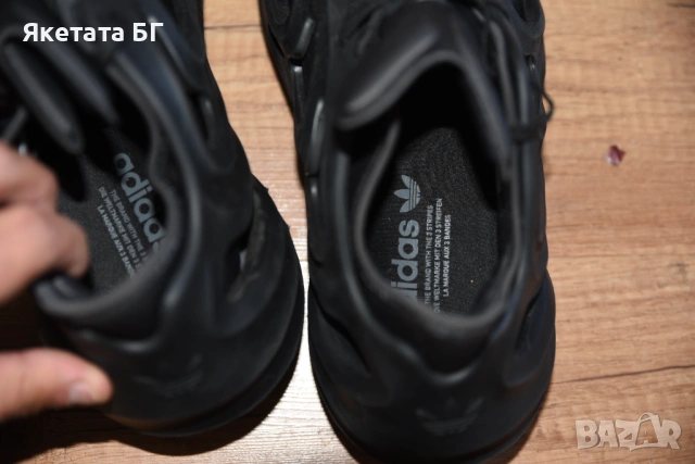 НОВИ Adidas размер 42, снимка 6 - Маратонки - 54342984