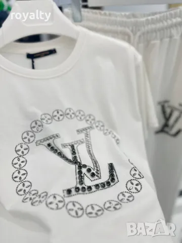 Louis Vuitton дамски комплекти Два цвята , снимка 5 - Комплекти - 49909550