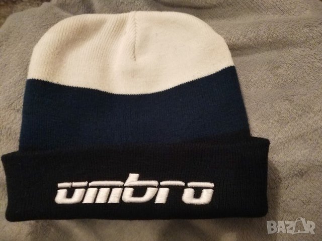  шапка Umbro, оригинал, снимка 5 - Шапки - 31166502
