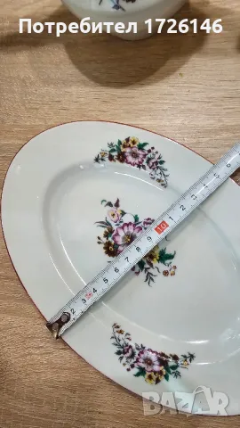 Порцеланови чайник, латиера, купичка, чиния за салата и дълбока чиния, снимка 12 - Сервизи - 48989476