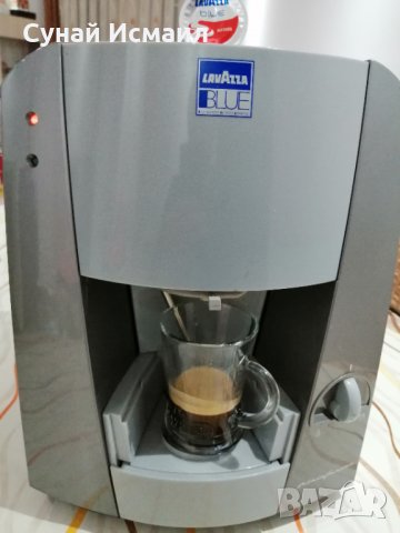 Кафе машина на капсули лаваца, снимка 1 - Кафе машини - 34477862