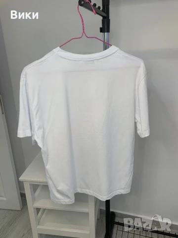 Тениска в размер S, но е овърсайз подходяща и за М и L, снимка 9 - Тениски - 50918241