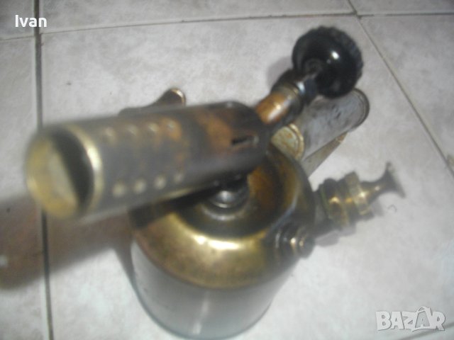 Френско Старо Качество Мини Бензинова Лампа Горелка-Старинна-Отлична-LAHNEL-0,5L-Масивна-Колекционер, снимка 8 - Други инструменти - 44493455