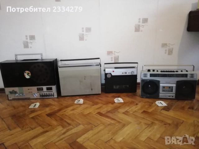 Стари магнетофони и касетофони. , снимка 2 - Радиокасетофони, транзистори - 52017649
