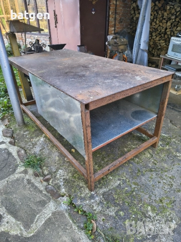 Заваръчна маса, снимка 2 - Други машини и части - 52436189