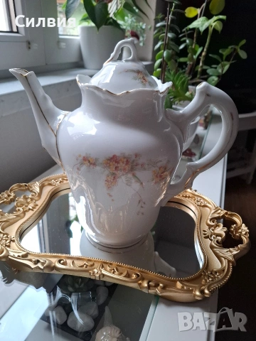 Антикварен чайник 