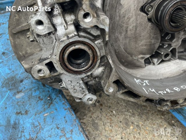 Скоростна кутия за Opel Опел Астра J 1.4 Турбо A14NET 55186625 55563741 2015, снимка 11 - Части - 44185874