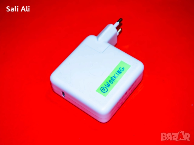 Оригинално 61W зарядно Apple USB-C (A1718) за MacBook Pro / Air