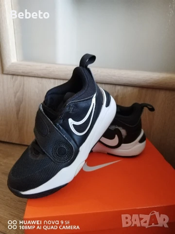 Маратонки Nike 29,5 номер, снимка 9 - Детски маратонки - 51226824