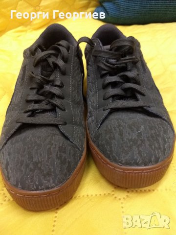 Продавам маратонки PUMA оригинални номер 38,5.