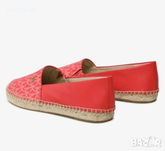 Еспадрили Kendrick Slip On от Michael Kors, снимка 2 - Дамски ежедневни обувки - 53981554