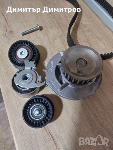 Ангренажен комплект  Опел Астра, снимка 2 - Части - 51780546