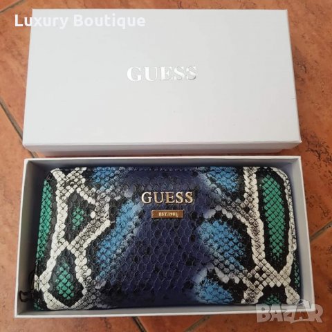 Луксозно портмоне с кутия Guess , снимка 1 - Портфейли, портмонета - 31935317