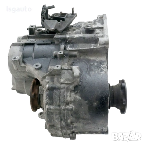 Шестстепенна ръчна скоростна кутия Volkswagen Passat (B7) 2010-2014 ID: 157214, снимка 4 - Части - 53159880