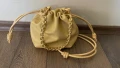 Loewe дамска чанта естествена кожа , снимка 1
