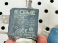 CEME V382 3 пътен клапан Соленоид 220V AC, снимка 1