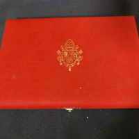Ватикана PROOF 2008 г. - комплектен сет от 1 цент до 2 евро + възпоменателен сребърен медал, снимка 2 - Нумизматика и бонистика - 44736907