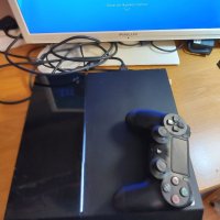 PlayStation 4 Original 1TB c контролер и акаунт с 31 игри на харддиска 
