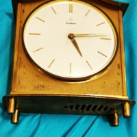 Немски настолен  часовник Юнгханс, снимка 1 - Антикварни и старинни предмети - 31446291