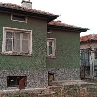 Продавам къща в гр. Кричим, област Пловдив, снимка 2 - Къщи - 44240260