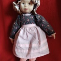 Стара ръчно изработена кукла момиче за колекционери но и за игра, снимка 1 - Колекции - 29699271