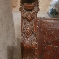 Стар рицарски стол със орнаменти., снимка 2 - Антикварни и старинни предмети - 38044943