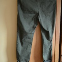 Дамски пролетно-есенен дънков панталон тип клин, маслено зелено, снимка 2 - Панталони - 42833596
