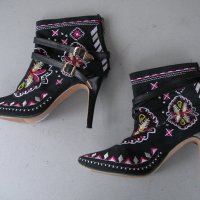 Артистични дамски обувки номер 40 - 41, снимка 1 - Дамски обувки на ток - 40096750