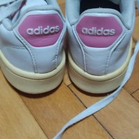 маратонки Adidas , снимка 7 - Маратонки - 42482567