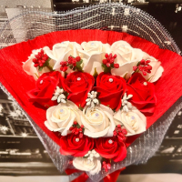 Букет от 15 сапунени рози, снимка 2 - Подаръци за жени - 44518215