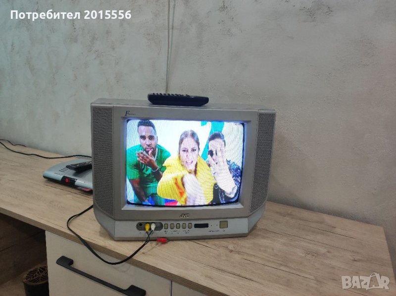 Продавам малък телевизор , снимка 1