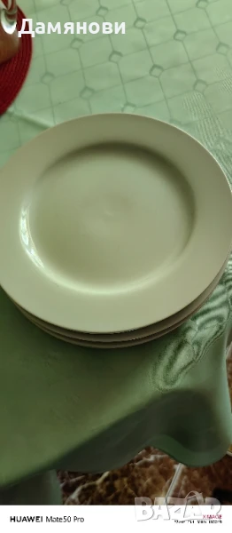 порцеланови чинии за пица, снимка 1